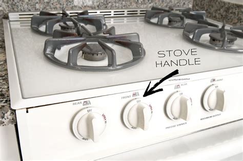 how do you manually light a gas oven